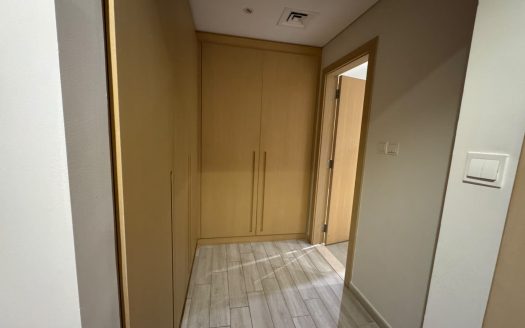 ELEGANT 2BR | UNFURNISHED | VACANT