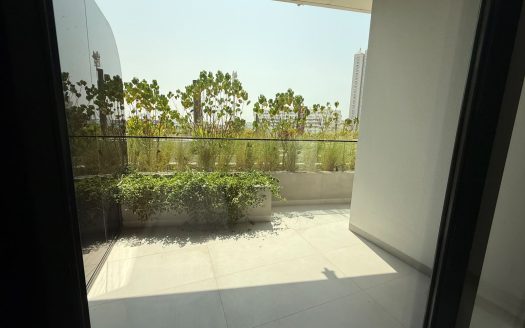BRAND NEW | FULLY EQUIPPED KITCHEN | GOLF COURSE VIEW