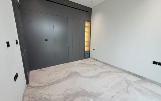 BRAND NEW | FULLY EQUIPPED KITCHEN | GOLF COURSE VIEW