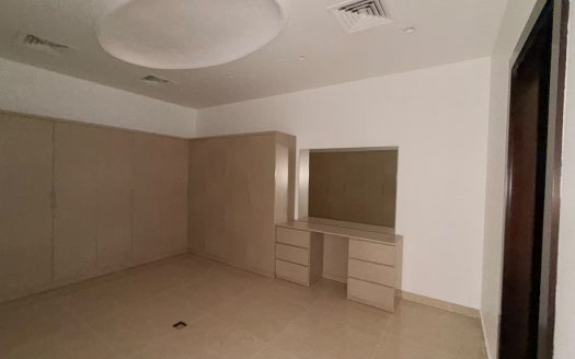 SPACIOUS | BRAND-NEW VILLA | SEMI-FURNISHED